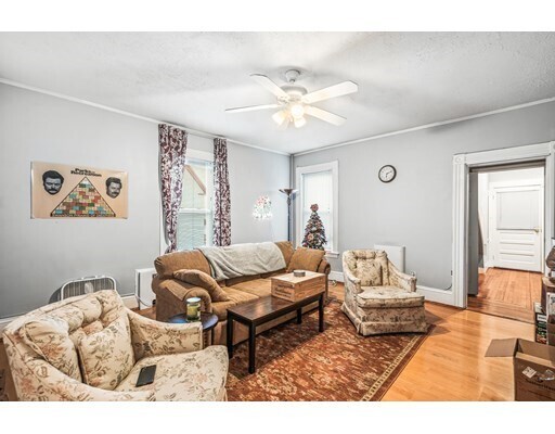 Building Photo - 103 Montvale Ave