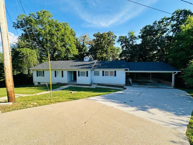 Foto del edificio - 109 Norris Ln