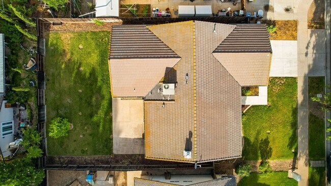 Foto del edificio - 1185 Partridge Dr