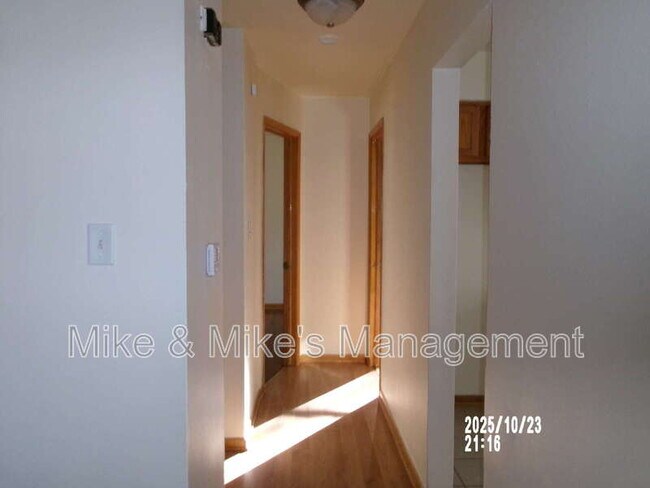 Foto del edificio - 4926 N 54th St