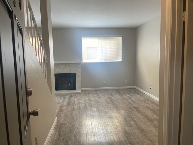 Building Photo - 7040 Flight Ave