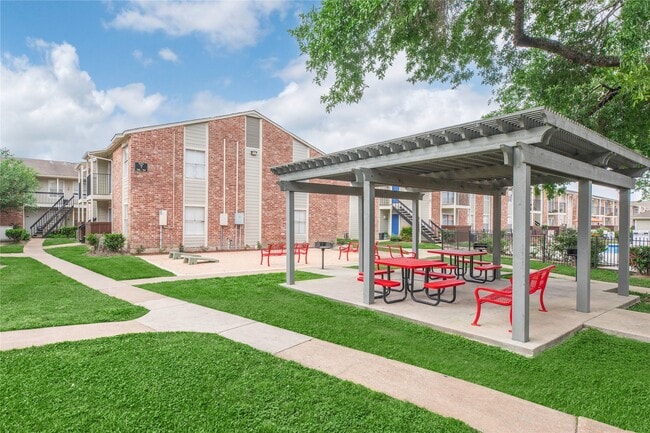 Building Photo - 3401 Ocee St