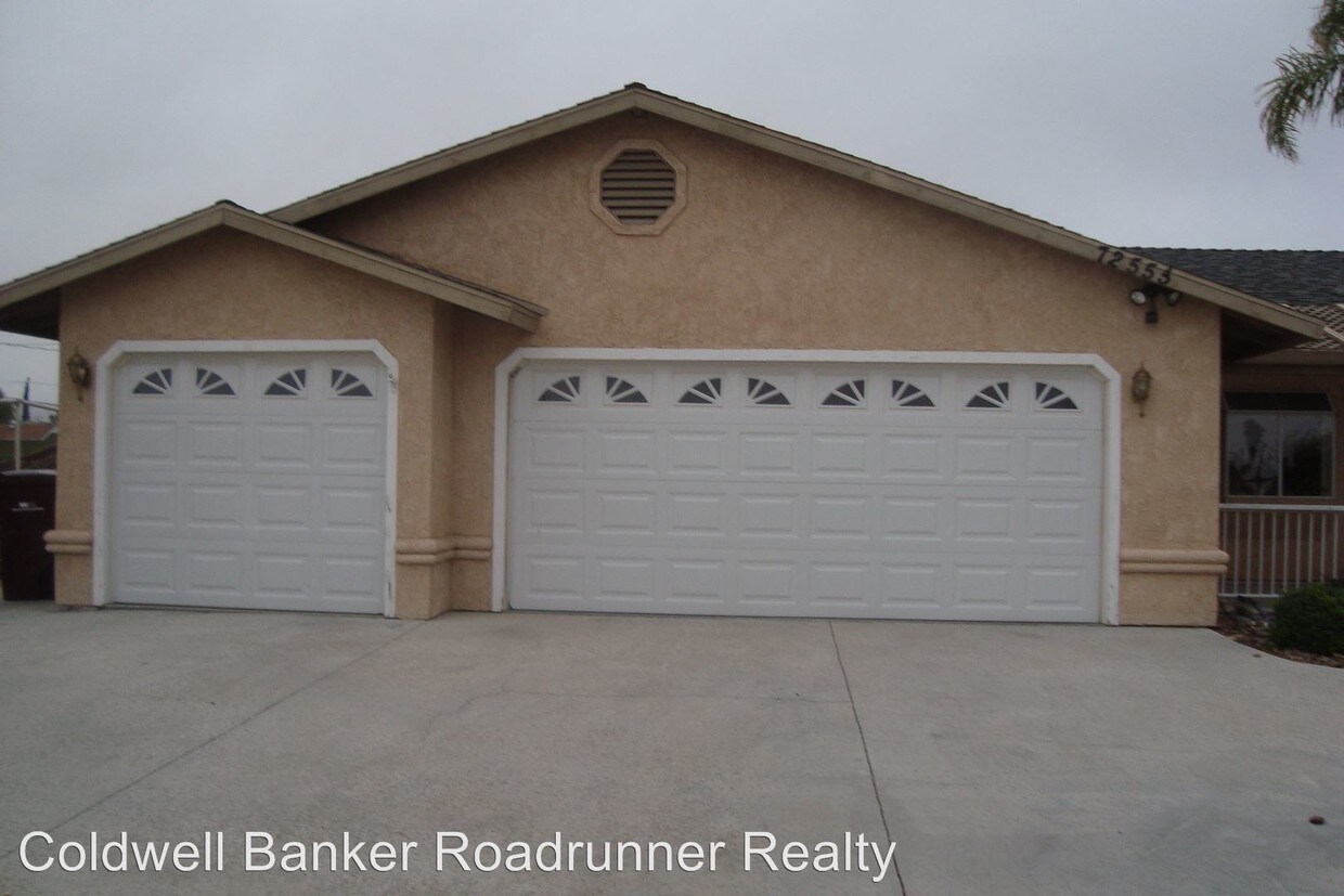Primary Photo - 3 br, 2 bath House - 72555 Larrea Ave