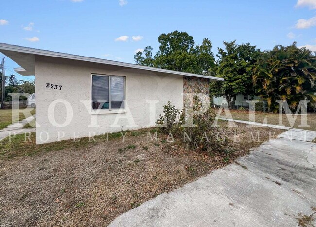 Building Photo - 2239 Iris Way