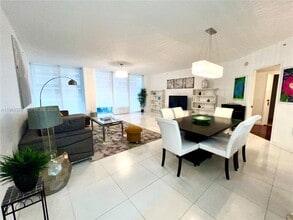 Building Photo - 9559 Collins Ave