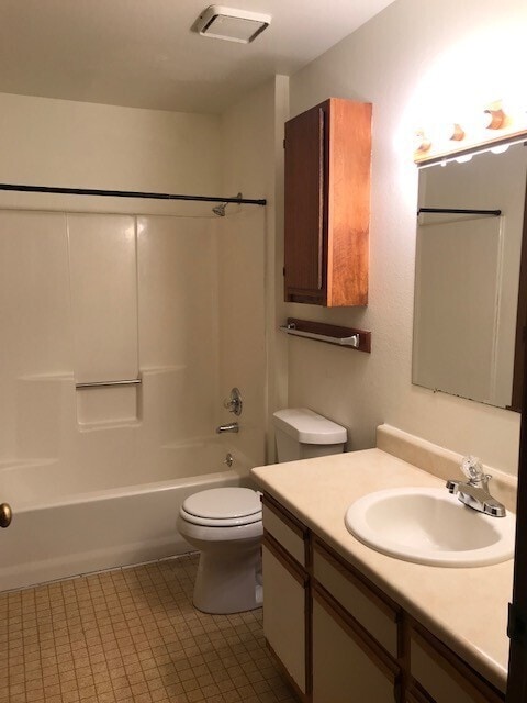 Building Photo - 6 Month lease special!!! Priced at $1349 after discount. RENT INCLUDES ALL UTILITIES, except for ...