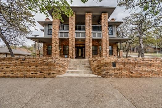 Building Photo - 102 Pebble Beach Dr