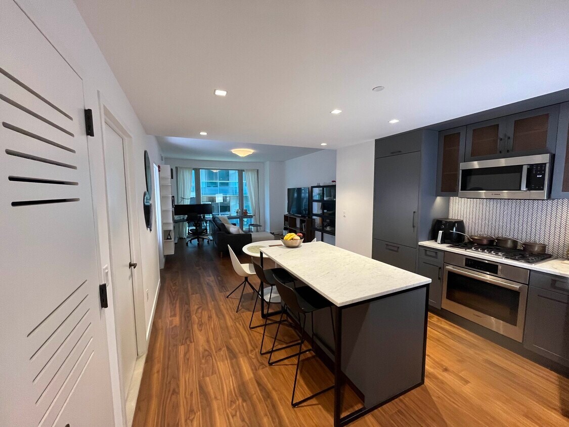 Foto principal - 2 Shore Ln