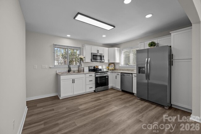 Foto del edificio - 801 Davenport St