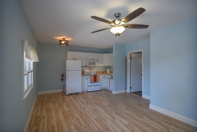 Foto del edificio - 3216 Pleasant Ave