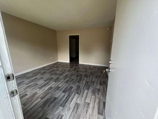 Building Photo - 3058 Lenta Cove