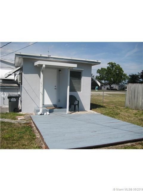 Primary Photo - 119 N 57th Ave