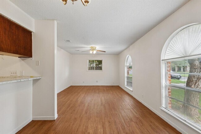 Foto del edificio - 4713 Sagebrush Trail