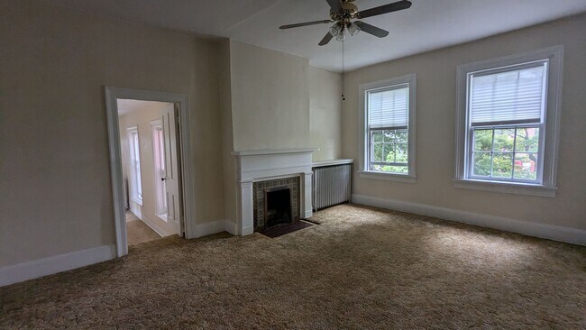 Foto del edificio - 220 4th St NE