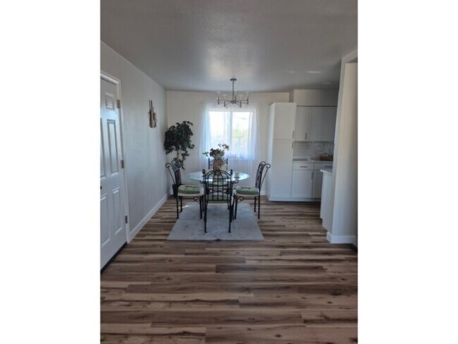 Foto del edificio - Single Family Home