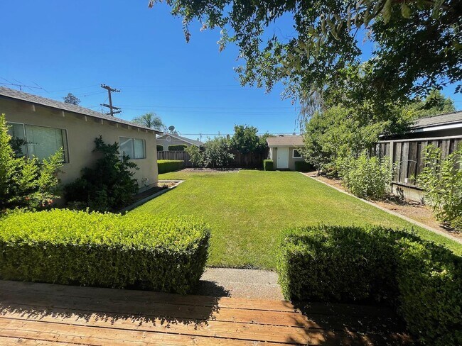 Building Photo - 1480 Kimberly Ct