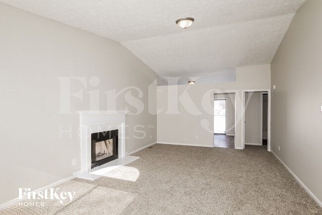 Building Photo - 3961 Bonn Dr