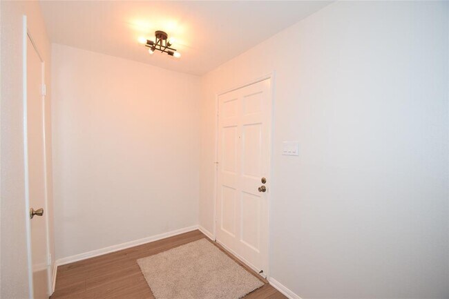 Foto del edificio - 14357 Lost Meadow Ln