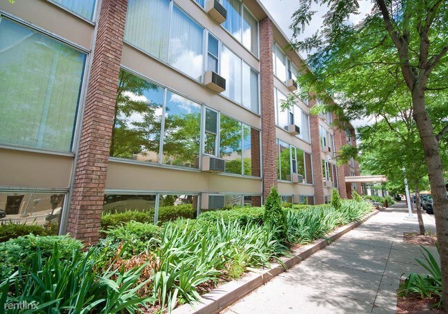 Foto del edificio - 350 Thompson St