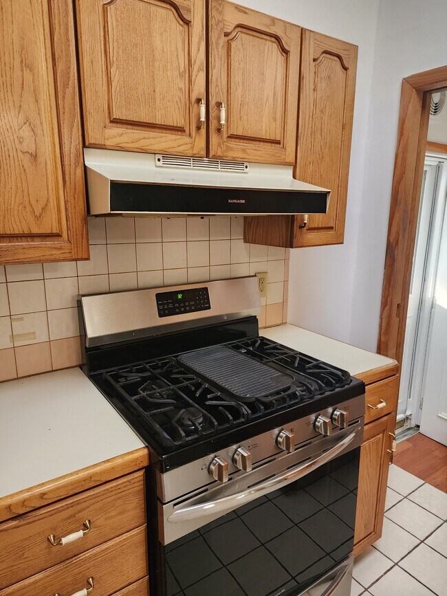 Kitchen - 1 Cumberland St
