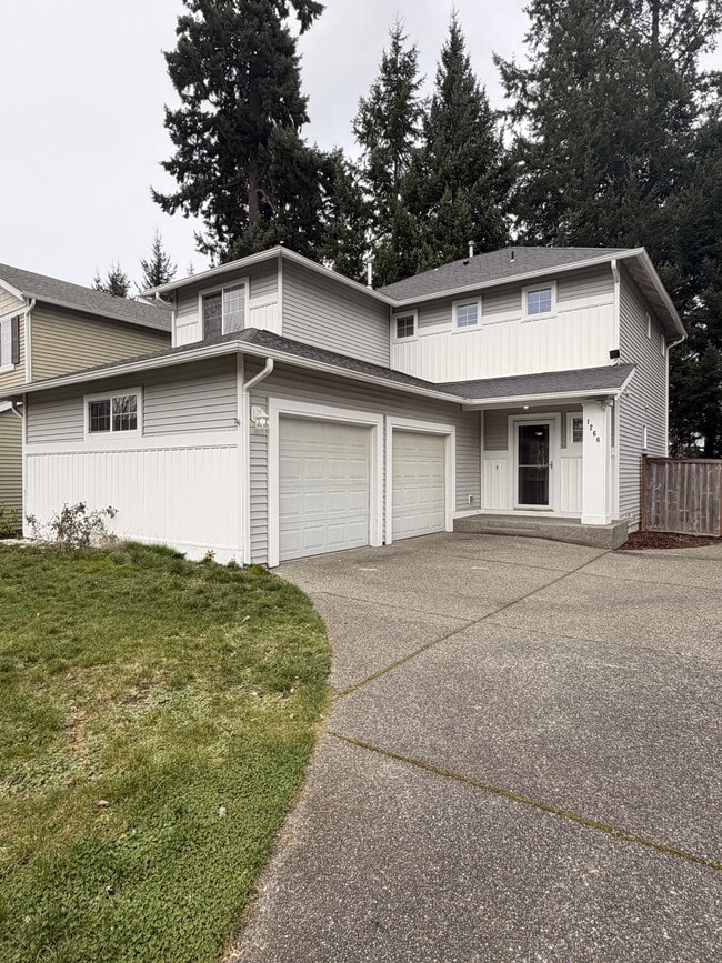 Building Photo - 1266 Hudson St