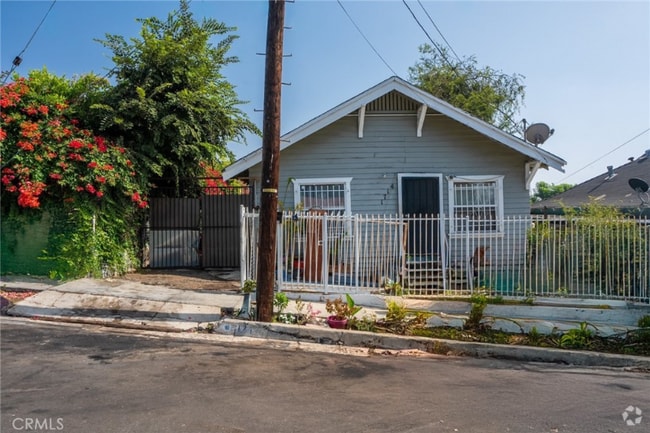 Building Photo - 1714 Walton Ave
