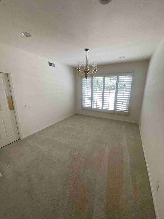 Building Photo - CALABASAS MEDITERRANEAN ESTATE IN THE BELL...