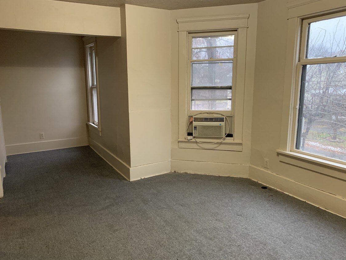 Foto principal - 504 Warren St