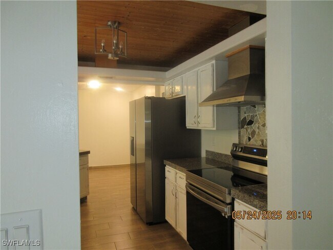 Foto del edificio - 1706 NE 6th Terrace