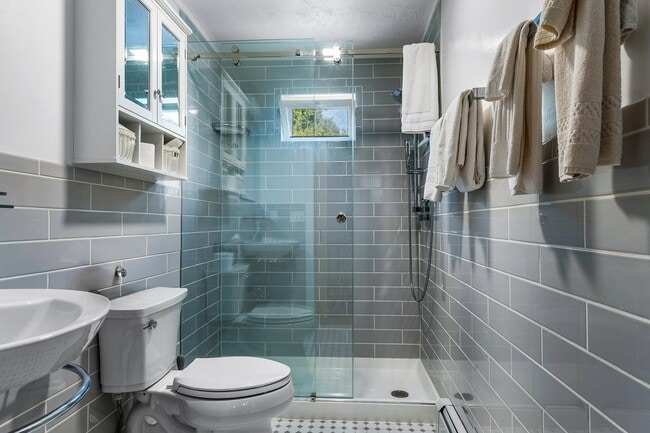 Foto del edificio - 32 Maple St