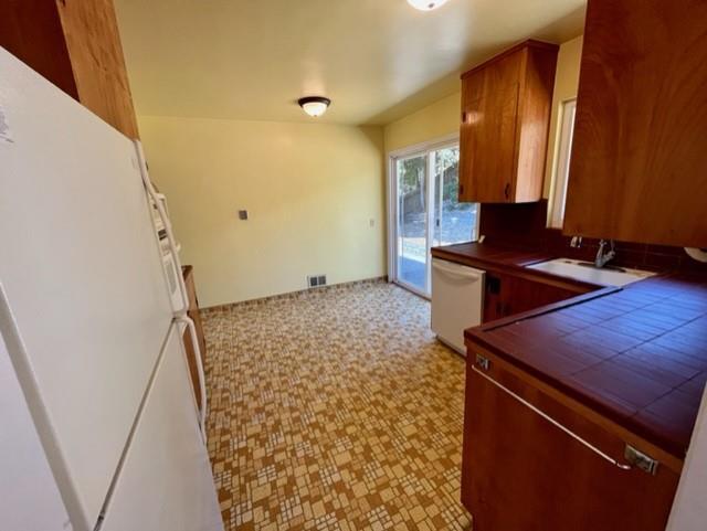 Building Photo - 399 Palomar Ct