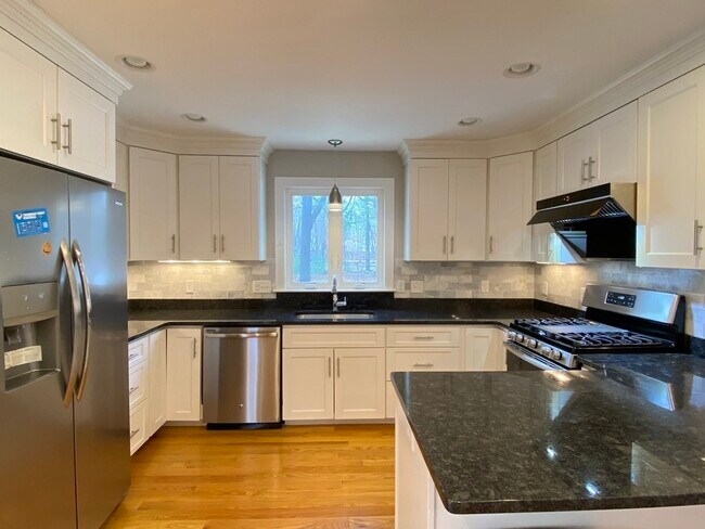 Foto del edificio - 33 Stratford Rd