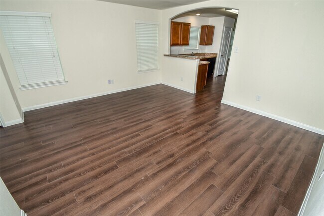 Building Photo - 3610 Bluebird Park Ln