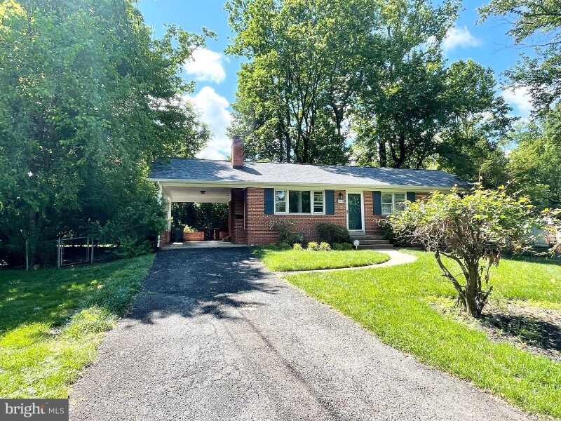 Primary Photo - 2604 Roswell Ct