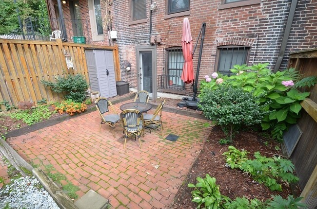 Building Photo - 31 Braddock Park