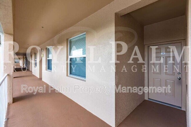 Foto del edificio - 8550 Kingbird Loop