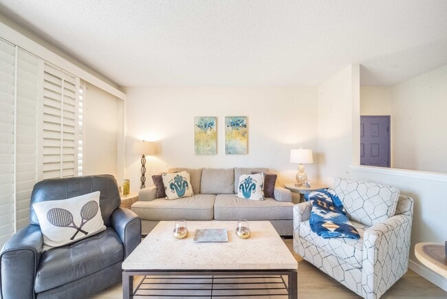 Building Photo - 55430 Laurel Valley