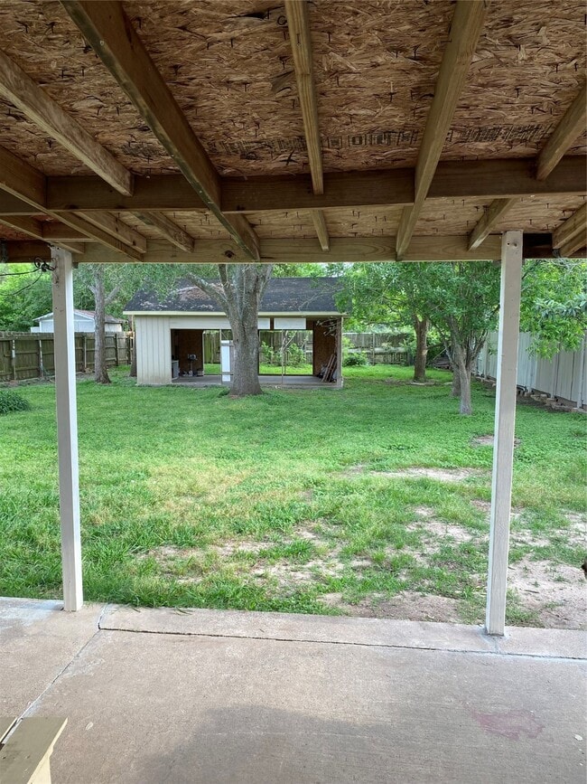 Foto del edificio - 8012 Folkstone Ln