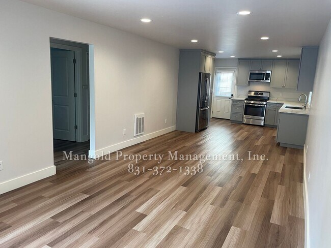 Building Photo - 3158th
