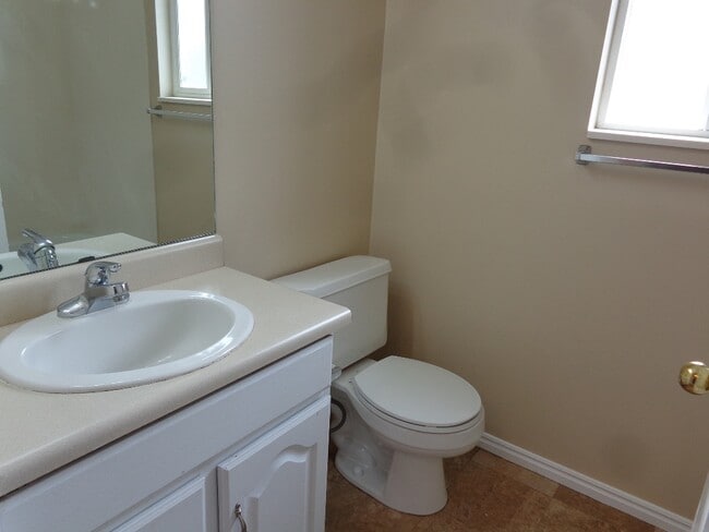 Building Photo - 6098 Monet Ct