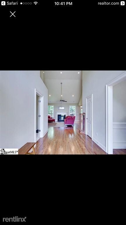 Building Photo - 5 br, 3.5 bath Apartment - 601 Phillips rd