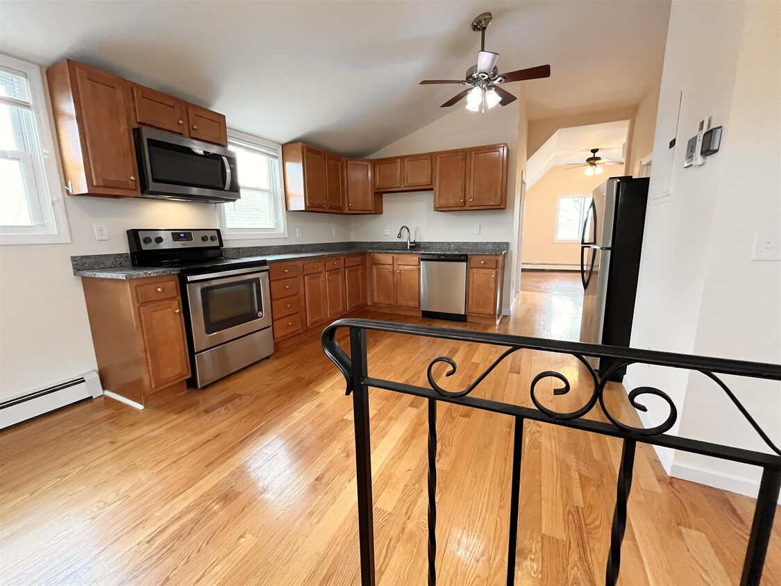 Foto principal - 6 Nashua St