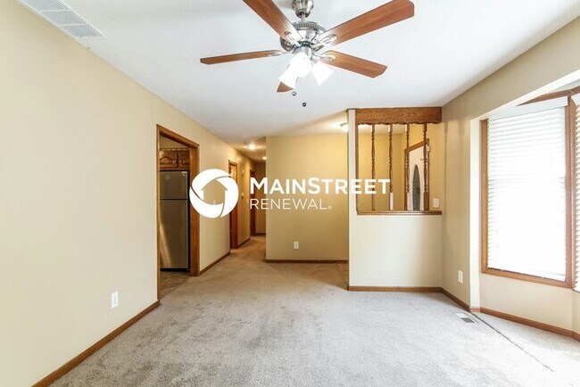 Building Photo - 3 Bedroom Pet-Friendly Home in Olathe, KS ...