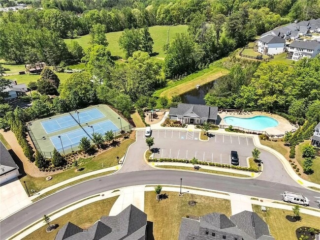 Pool - 166 Crest Brooke Dr