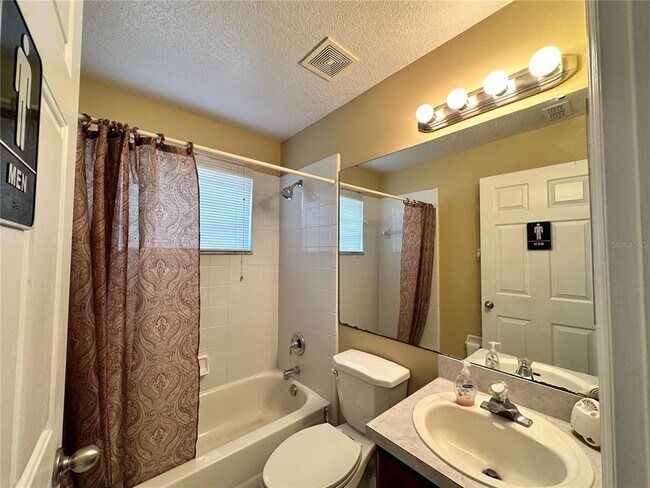 Foto del edificio - 10903 Rushwood Way