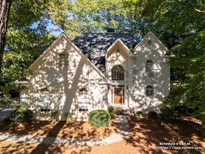 Building Photo - 2862 Clary Hill Dr