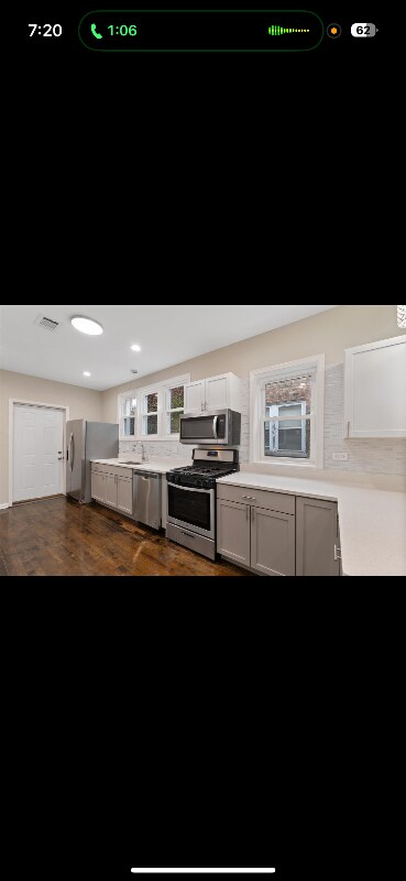 Foto del edificio - 7836 S Kingston Ave