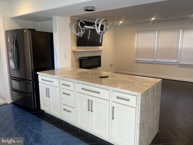 Foto del edificio - 12309 Rockledge Dr