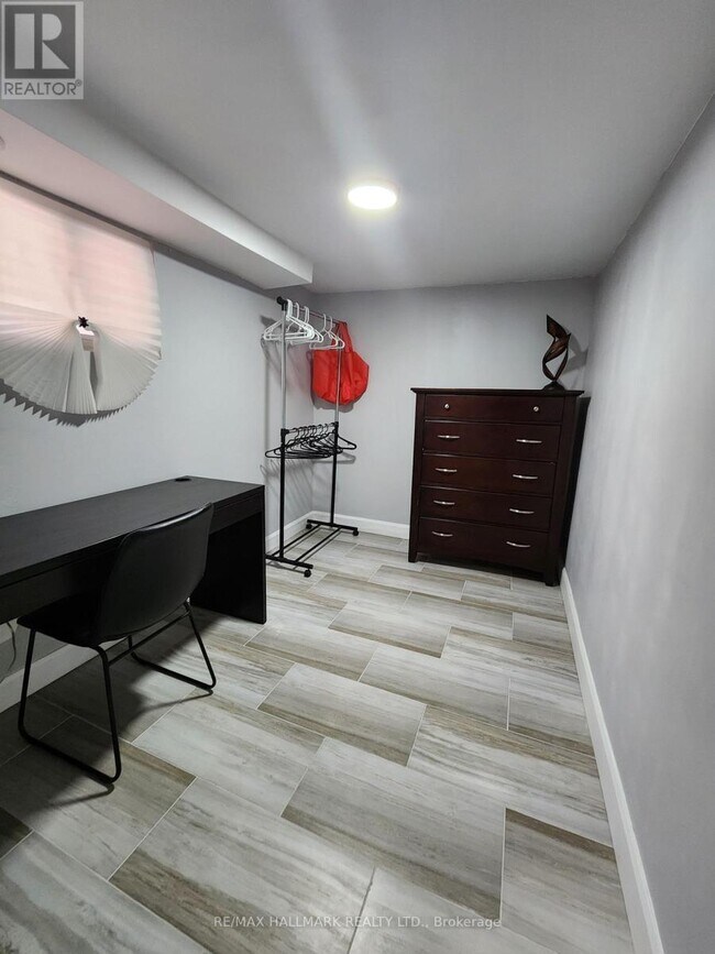 Photo du bâtiment - 132 Grace St