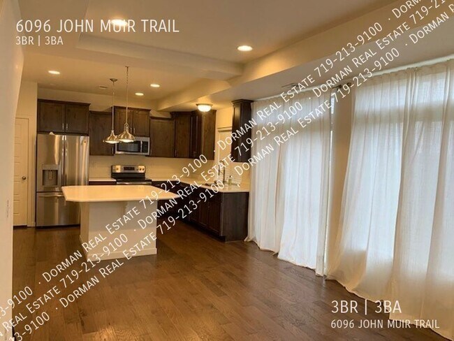 Building Photo - 6096 John Muir Trl